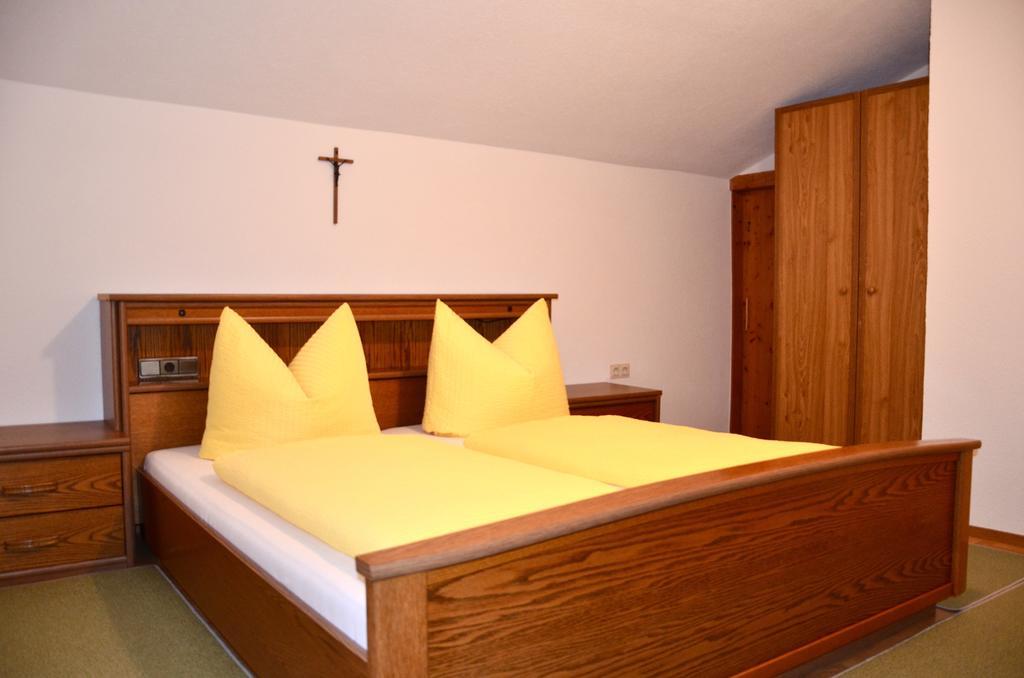 Christl'S Hof Bed and Breakfast Haiming Habitación foto