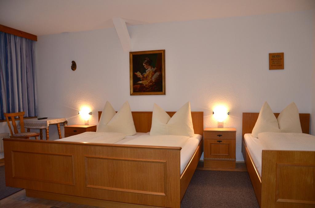 Christl'S Hof Bed and Breakfast Haiming Habitación foto